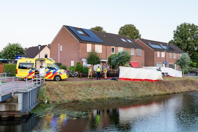 Drenkeling uit kanaal gehaald in Lemelerveld en gereanimeerd
