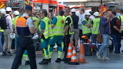 Zes lichamen gevonden in lift na grote brand in centrum Brussel: ‘Drama dat ons diep raakt’