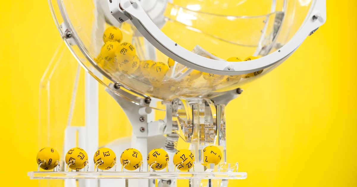 ‘Alle ballen verzamelen’: Enschedeër wint ton in de Lotto