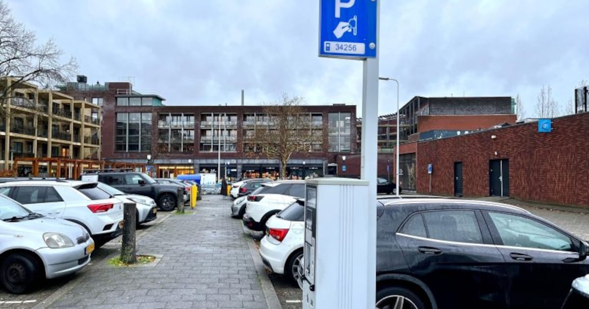 Betaald parkeren Ridderkerk wijkt voor blauwe zone: proef van ruim een jaar