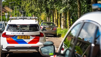 Politie pakt twee overvallers in Mercedes, maar van slachtoffer nog geen spoor