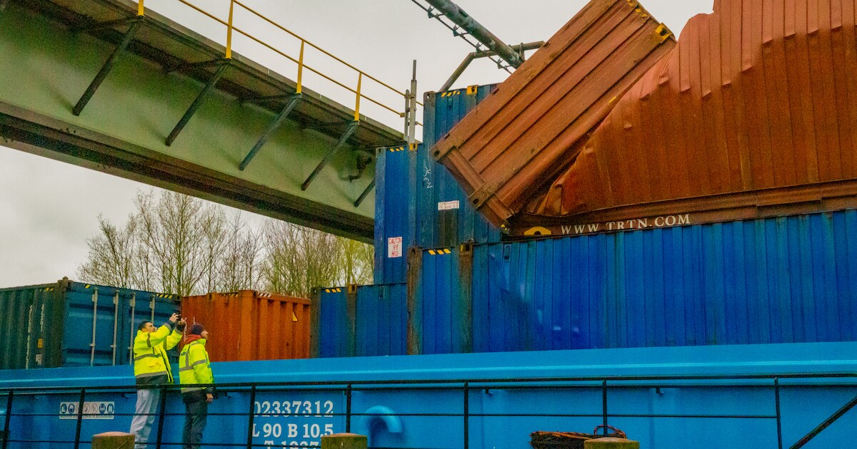Maatregelen dreigen na aanvaringen met spoorbrug: vrachtbedrijf moet ...