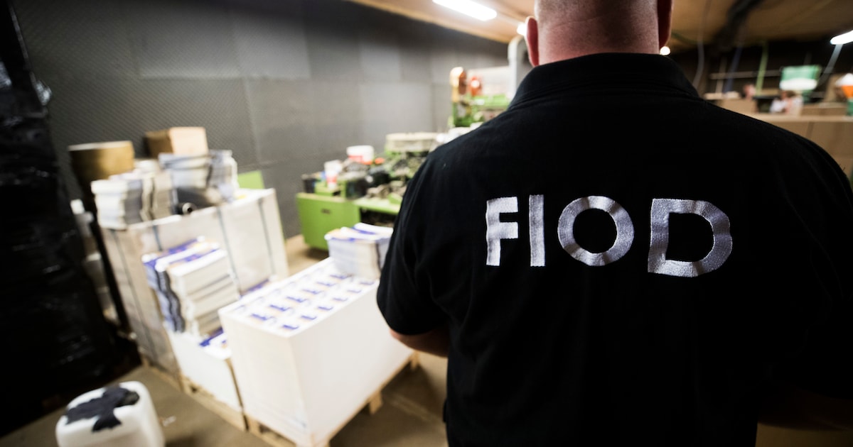 Bedrijfspand aan Kotterstraat Vlaardingen blijft gesloten na inval Fiod ...