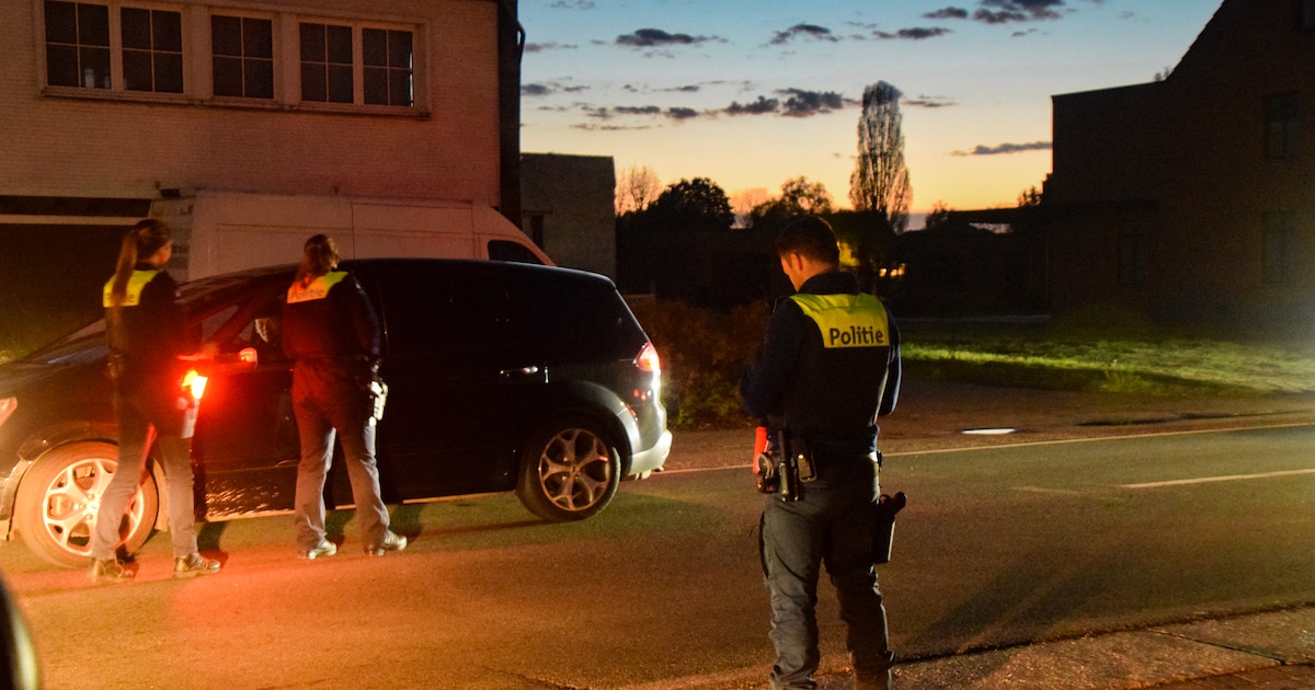 Weekend verkeer in de grensstreek: cannabis in de wagen, vluchtmisdrijven en auto overkop