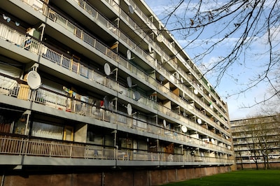 Man uit Soest veroordeeld voor bedreigingen en gooien bloempotscherf naar buurjongen