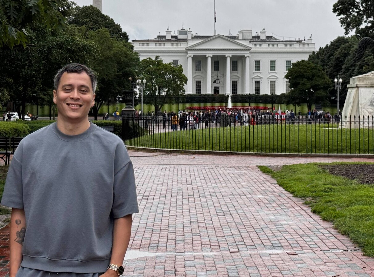 Hoe Morten een crypto-gok nam met Trumps memecoin en zo met de president  gaat eten | Foto | AD.nl