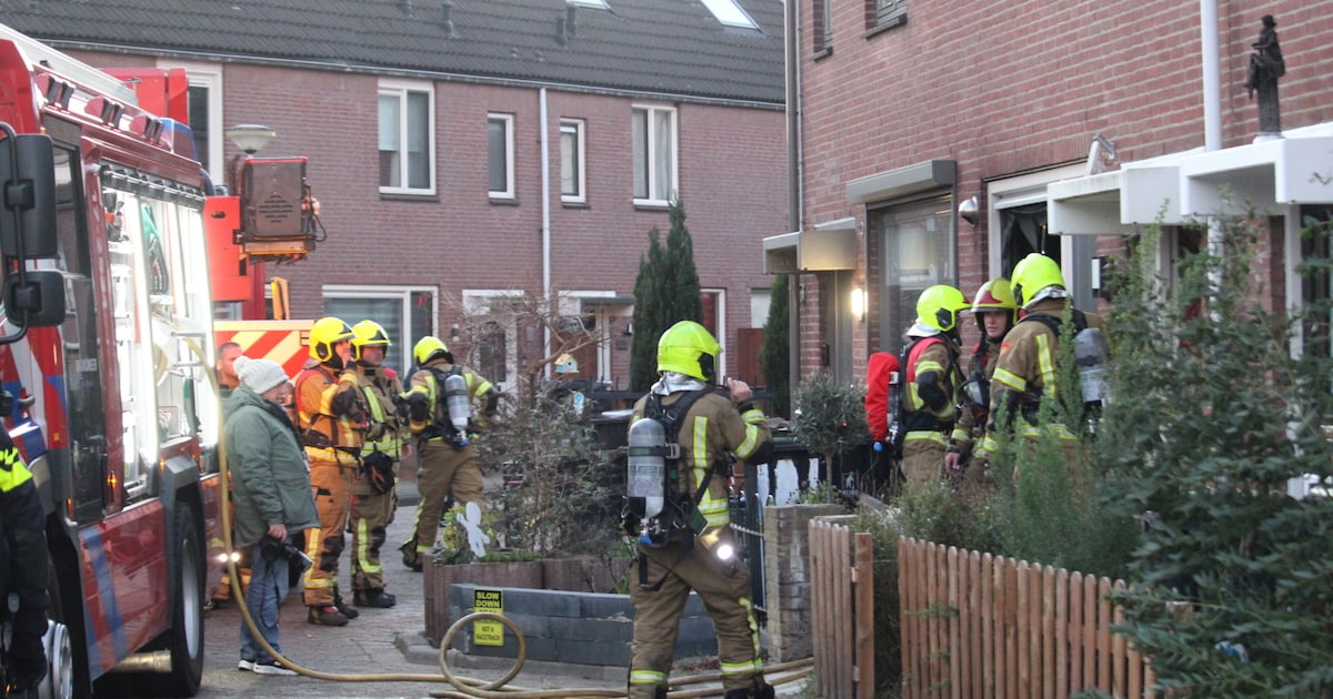 Woningbrand aan het Brasem in Hellevoetsluis snel geblust