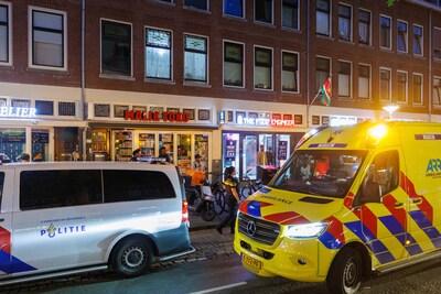 Een persoon gewond bij mogelijke steekpartij op Groene Hilledijk in Rotterdam