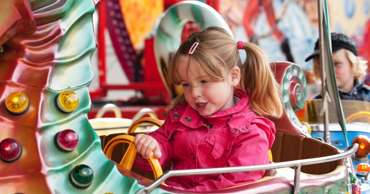 Kermis op Tongerloplein in Udenhout