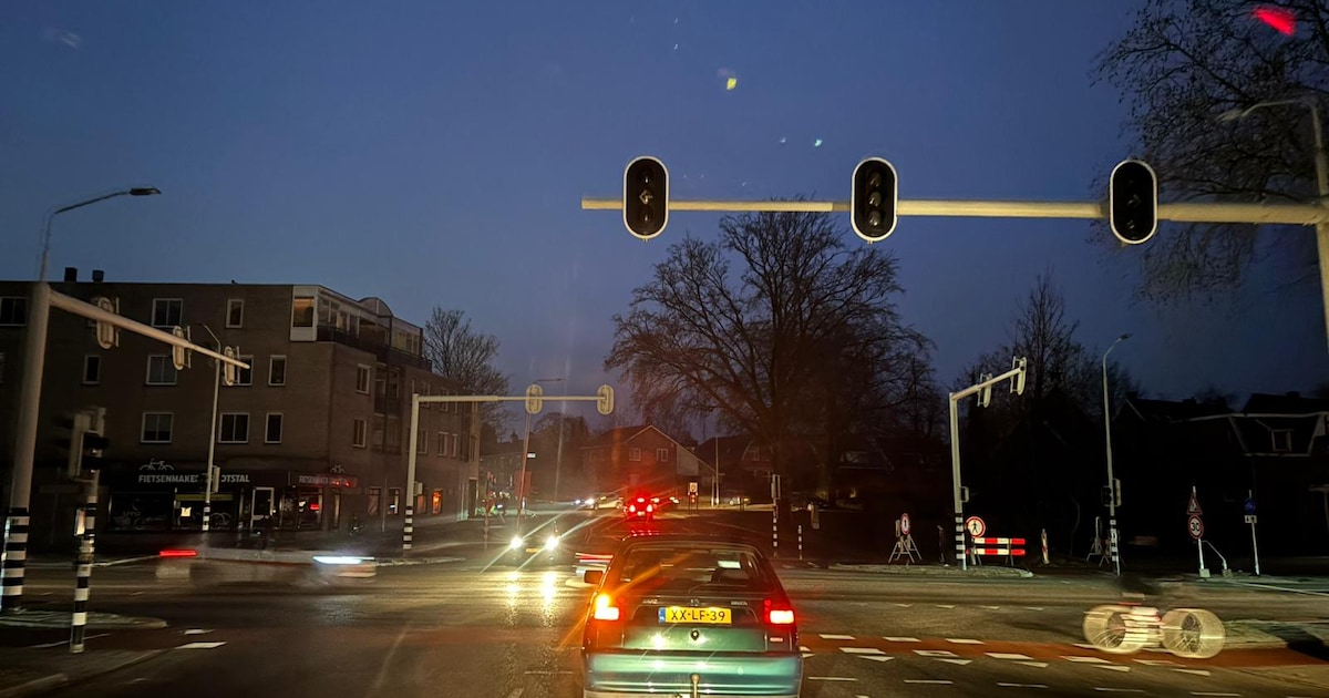 Grote stroomstoring in Nijmegen: stoplichten staan uit en 3000 huizen zonder stroom