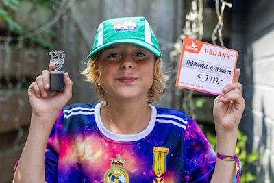 Jonathan (12) kan niet meer bij zijn moeder wonen, dus doet hij er alles aan om MS te stoppen