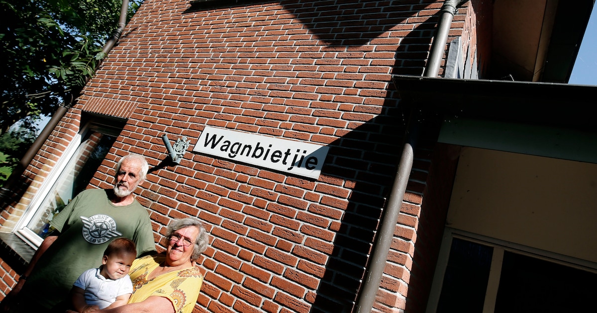 Het huis van Henk en Christien is vernoemd naar de trage procedure, en de ergernis daarover is er no