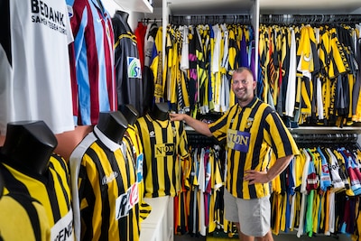 Steeds meer Vitesse-fans willen een shirt met een verhaal: ‘Het is een missie’