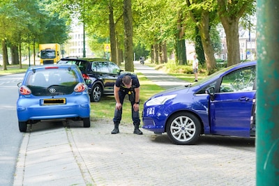 Fietser gewond na botsing met auto in Dronten