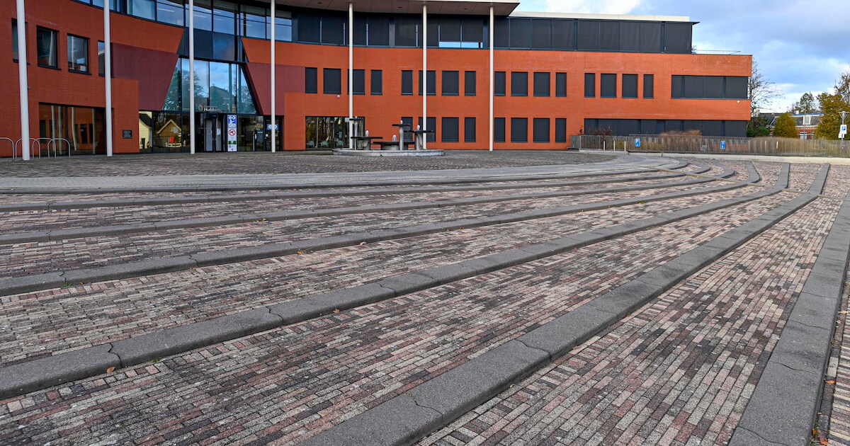 Raadsbijeenkomst over arbeidsmigranten in Oud Gastel