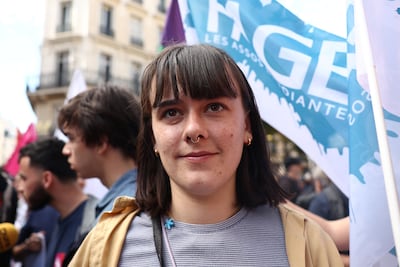 Nederlandse Suzanne leidt Franse studentenprotesten: ‘We gaan door tot die 10 miljard er komt’