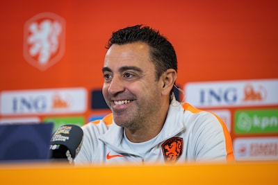 Xavi voert tegen Servië aantal wijzigingen door in opstelling