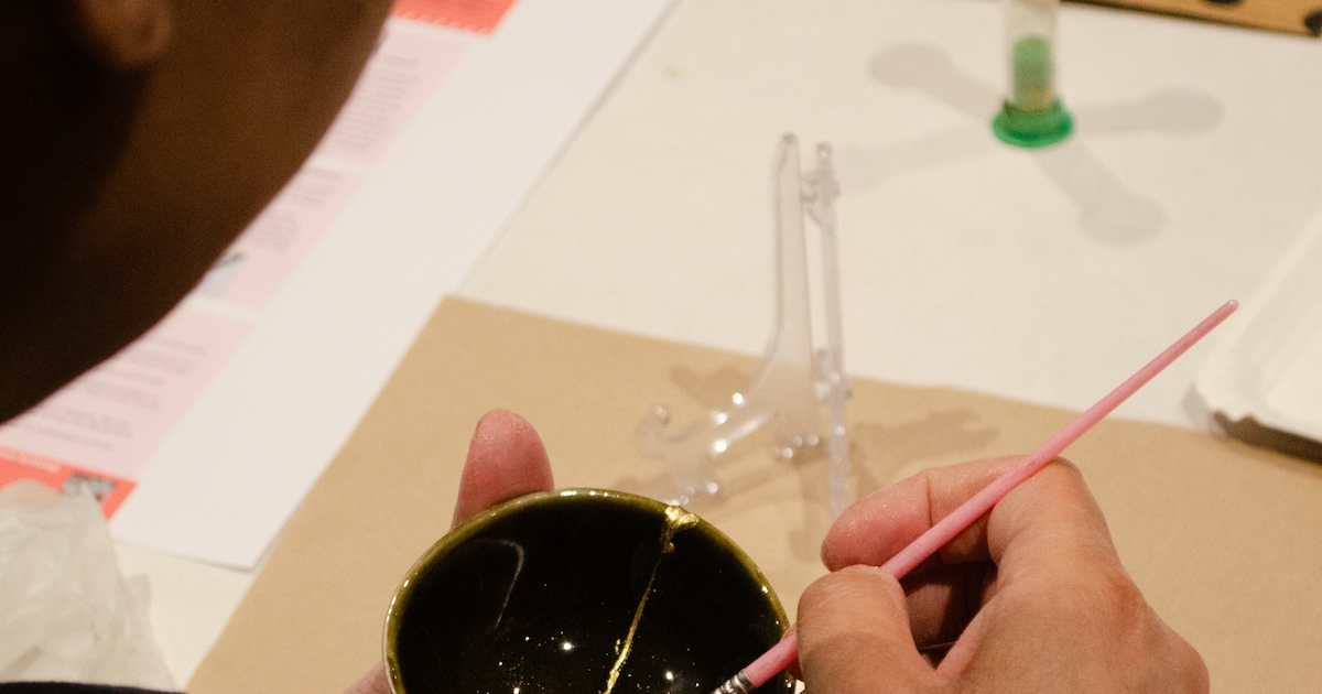 Gouden randje voor je kapotte servies: volg een workshop Japanse kintsugi in Utrecht