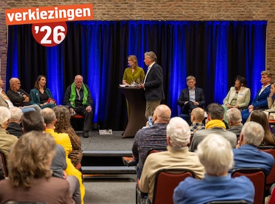 Lijsttrekkers in Oosterhout laten strijdbijl thuis in debat op weg naar stembus: wel venijn over bet
