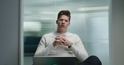 Managers ontslaan mensen en krijgen bonus: documentaire laat zien hoe ongelijk de werkvloer is