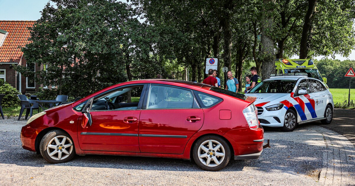 Wielrenner gewond bij aanrijding met auto in Haskerhorne