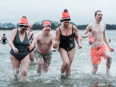 ‘Nieuwjaarsduik gaat door, desnoods gaan we met een ijsbreker het water op’?