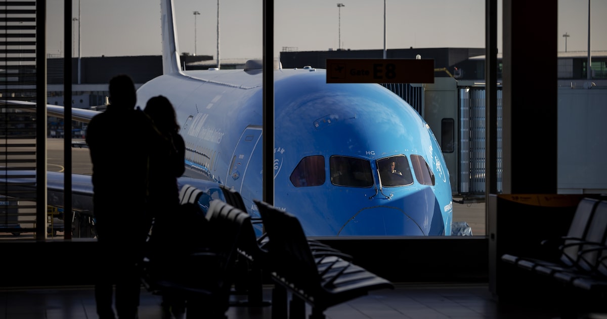 Ruim Honderd Vluchten Op Schiphol Geannuleerd Om Zware Windstoten, Ook ...