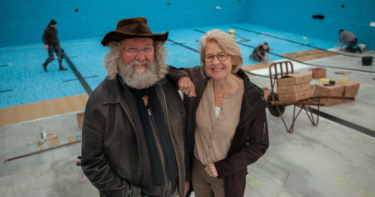 Heel Kockengen trekt de portemonnee om ‘hun’ zwembad open te houden: ‘Een beetje gek zijn ze wel’