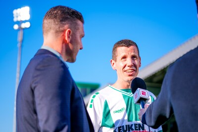 Schuurman man of the match, maar supporter Hans heeft dag van zijn leven: ‘Hij moet direct bij de staf’