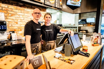 Glenn stopt met telefonisch bestellen bij Verhage in Papendrecht: ‘We gooien gewoon geld en eten weg’
