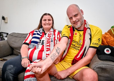 Manuel vereeuwigde Mike van Duinen op zijn arm, Anna ziet Sparta winnen: hoe deze derby hun huis verdeelt