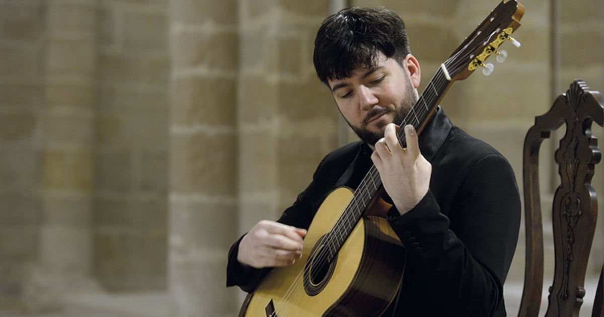 Mirko Zanotti speelt in Grote Kerk in Oudewater