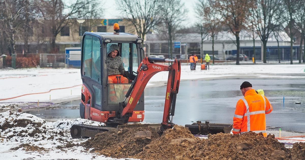 Werkzaamheden Beemsterbrug in Purmerend vertraagd door sneeuwval