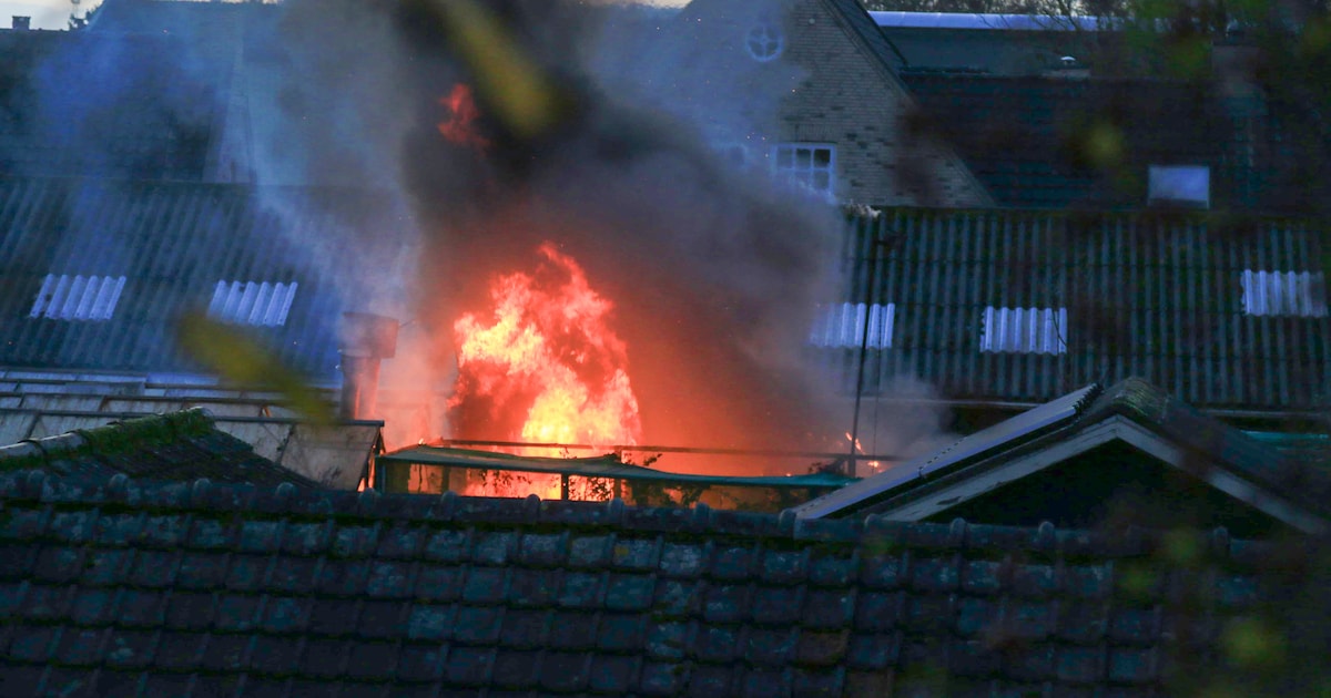 Schuurbrand in Hardinxveld-Giessendam onder controle
