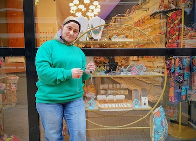 In Folkingestraat glimt een wilde waaier aan sieraden: 'Hier kun je terecht voor originaliteit'