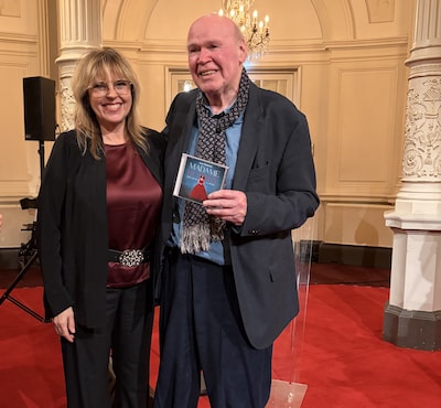 Hitmaker Piet Souer (77) gaat nog één keer voor goud: ‘Ik heb nog altijd nieuwe melodieën in mijn ho