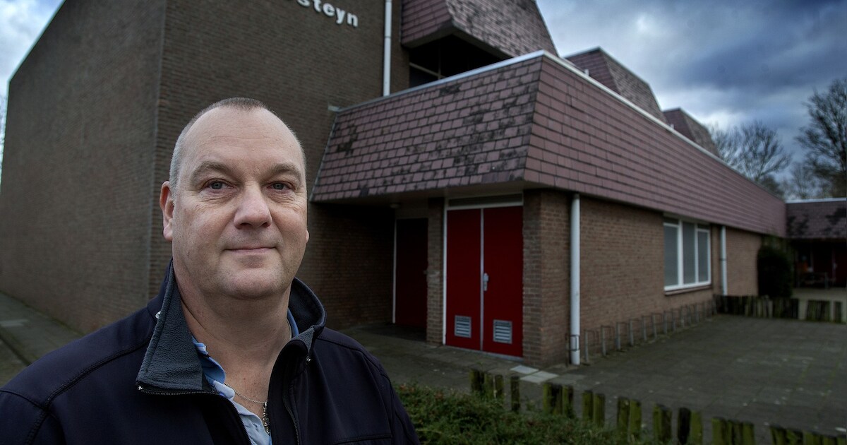 Redding sporthal Duyvesteyn in Maasdam nabij