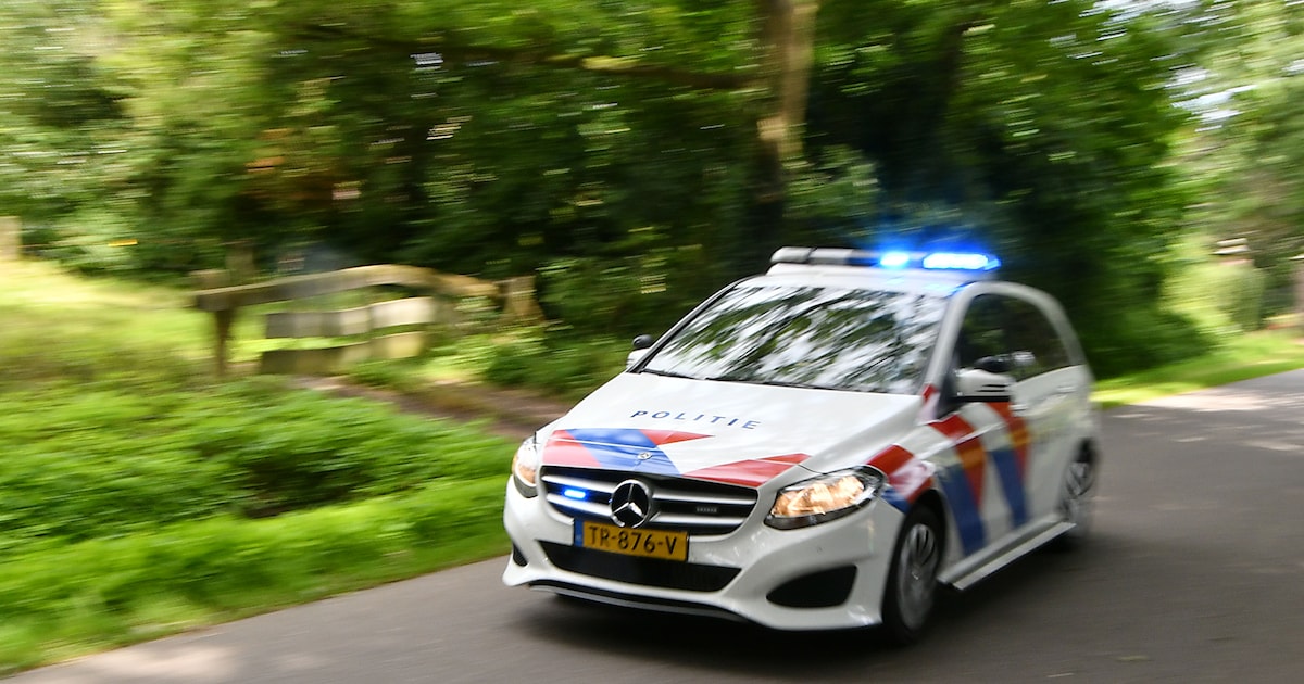 Bromfietser rijdt rond zonder kenteken en mag voertuig inleveren