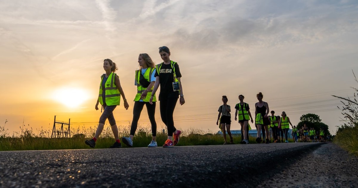 Komend weekend lopen er 's nachts honderden mensen door Tilburg (en dit is waarom)