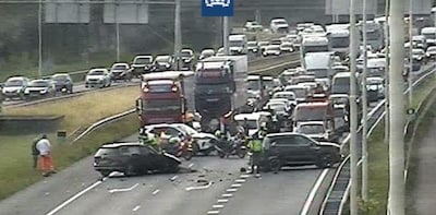Rijstrook vrijgemaakt voor ingesloten verkeer op A28 richting Utrecht