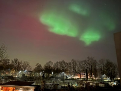 Green monday: noorderlicht zorgt voor magische beelden boven Doetinchem
