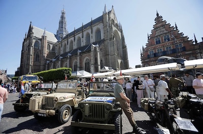 From military vehicles to an obstacle course: this is happening Sunday at the Grote Markt