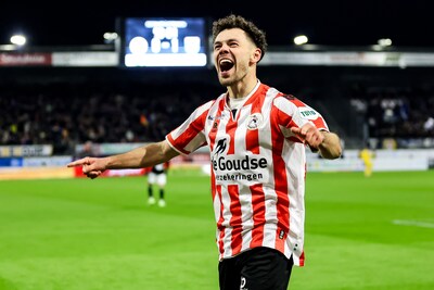 Van buitenspeler die niet scoort tot recordaankoop van Sparta: ‘Bizar eigenlijk’