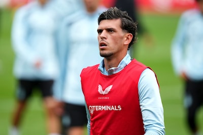 Aanwinst meteen bij selectie Feyenoord, Bosz lyrisch over vertrokken Veerman, Clasie terug bij AZ