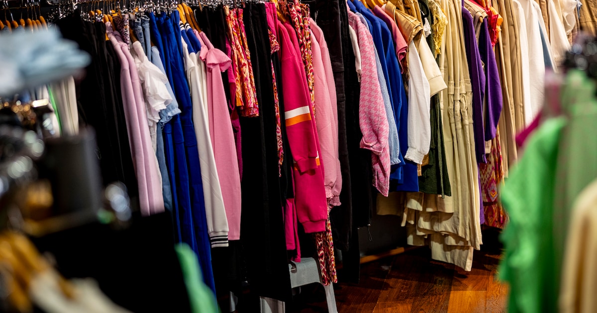 Kledingdagen in Weert geven kinderen tegoed voor nieuwe kleding en schoenen