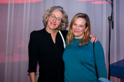 Aaf en Lies schrappen voorstellingen na overlijden van goede vriendin Paulien Cornelisse