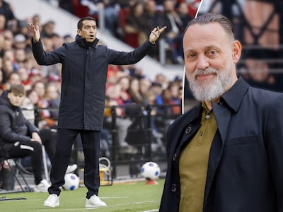 Die schijterige houding van Giovanni van Bronkhorst voor PSV - Feyenoord past de status van zijn club niet