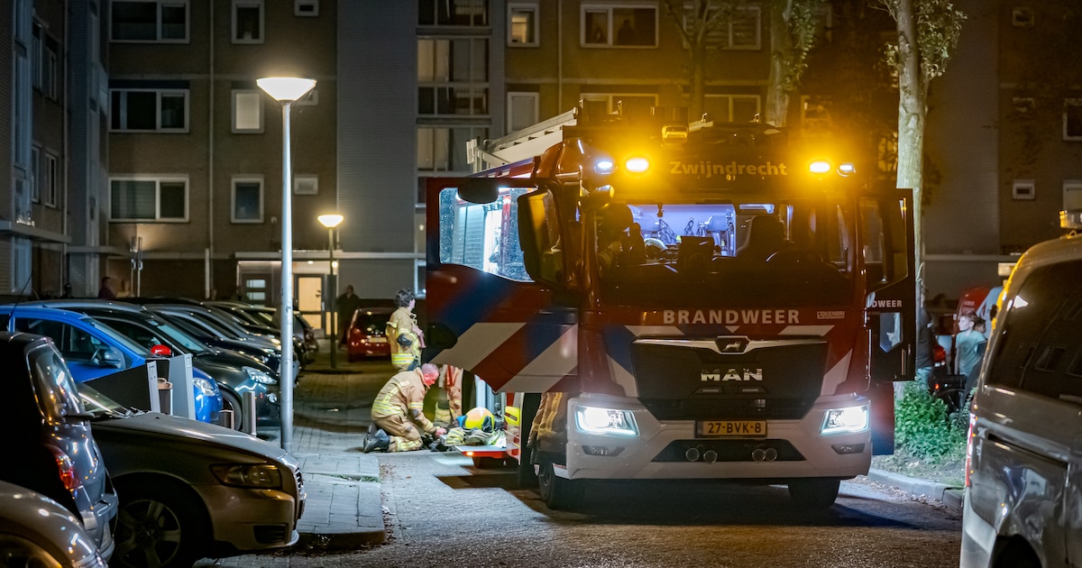 Brandalarm en rooklucht bij flat in Zwijndrecht door vergeten pannetje