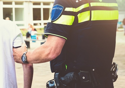 Drie aanhoudingen na vondst van tien vermoedelijk gestolen fietsen in woning Eindhoven
