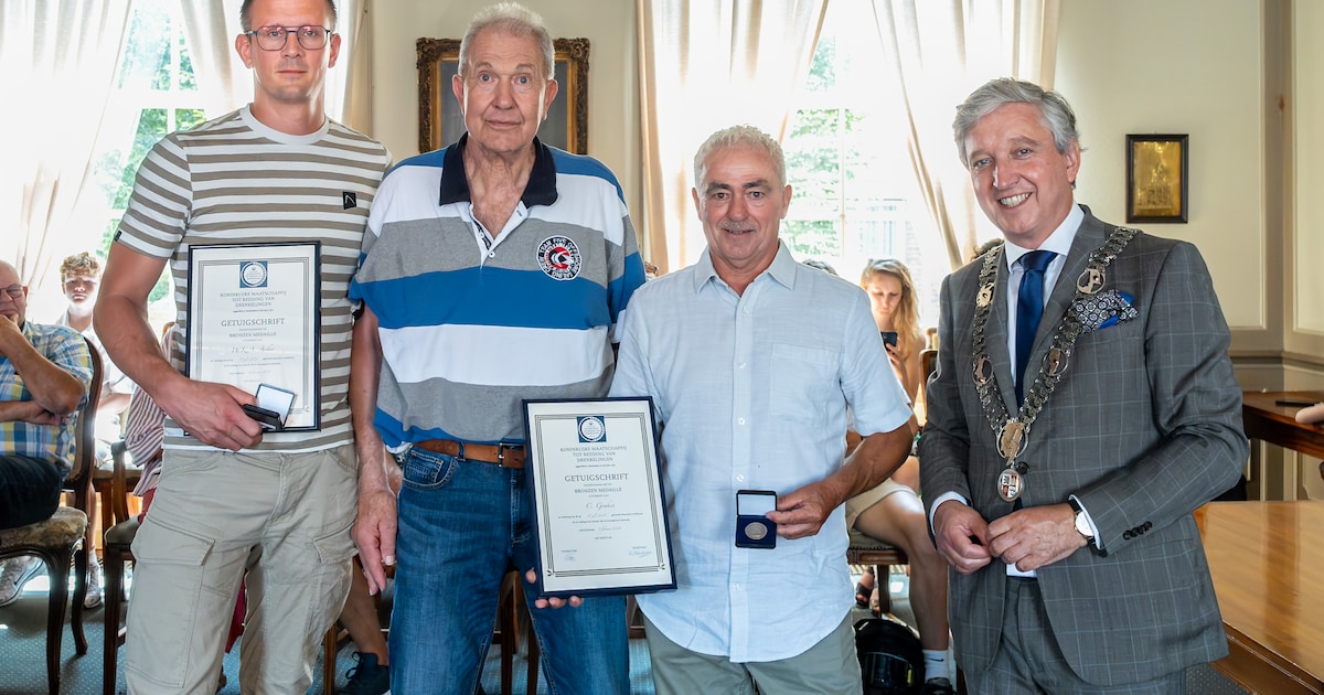 Redders krijgen bronzen medaille na heldendaad in Bergambacht